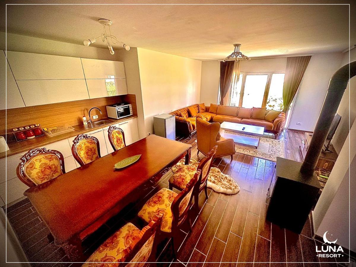 Luna Resort Печ Экстерьер фото