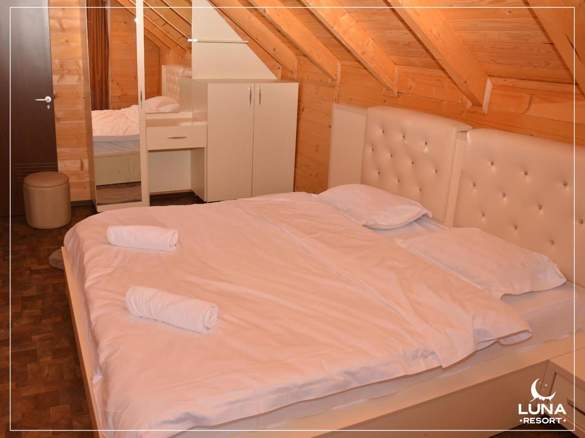 Luna Resort Печ Экстерьер фото